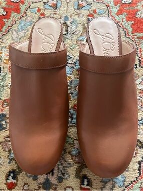 J.Crew Cognac Leather Classic Convertible Clogs NWOT Size 8